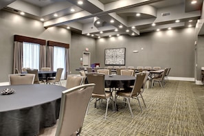 Meeting facility - Holiday Inn Express Hotel & Suites Albany by IHG (Albany)
