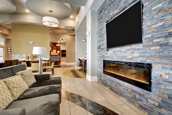 Exterior - Holiday Inn Express Hotel & Suites Albany by IHG (Albany)