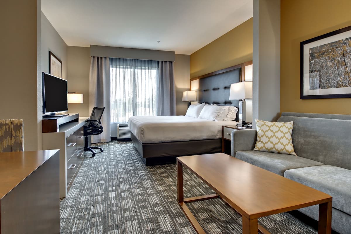 In-room safe, desk, iron/ironing board, rollaway beds