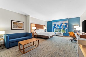 In-room safe, desk, iron/ironing board, rollaway beds - Holiday Inn Express Hotel & Suites Albany by IHG (Albany)