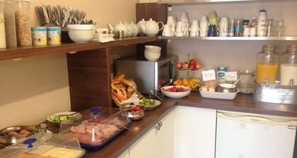 The Old Dairy Guest House Liverpool