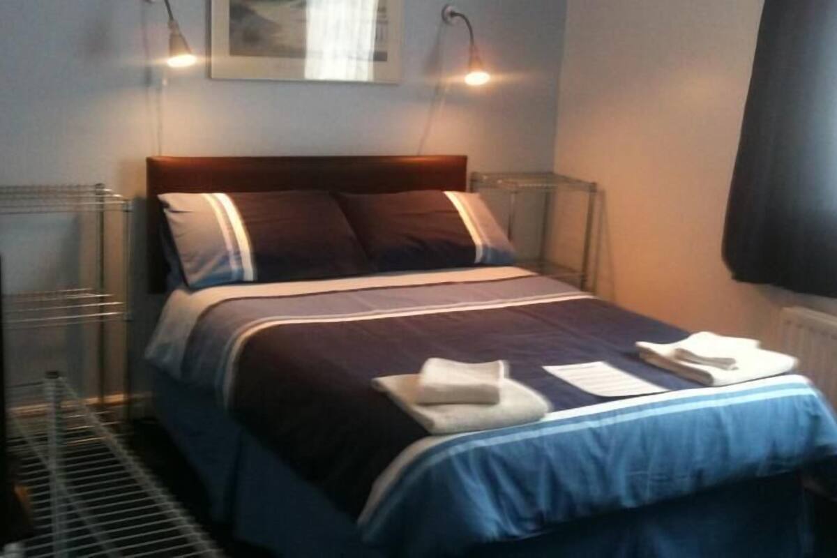 Iron/ironing board (on request), free WiFi, bed sheets