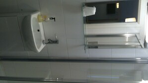 Bathroom - The Old Dairy Guest House Liverpool (Liverpool)