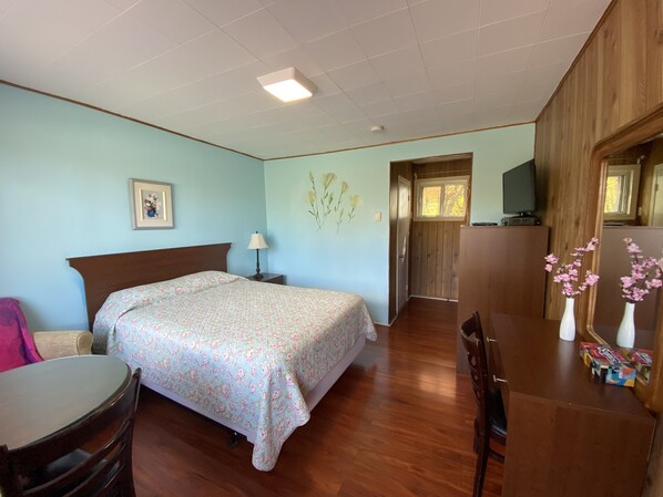 スタンダード ルーム | デスク、アイロン / アイロン台、WiFi (無料)