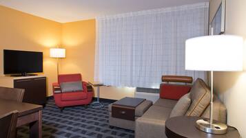 En 32-tommers LED-TV med kabel-kanaler samt TV og Netflix