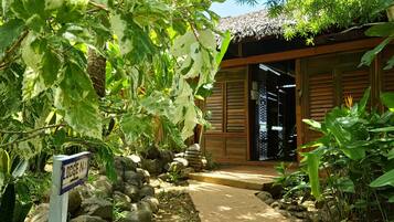 Luxe suite | Pillowtop-bedden, een minibar met enkele gratis items