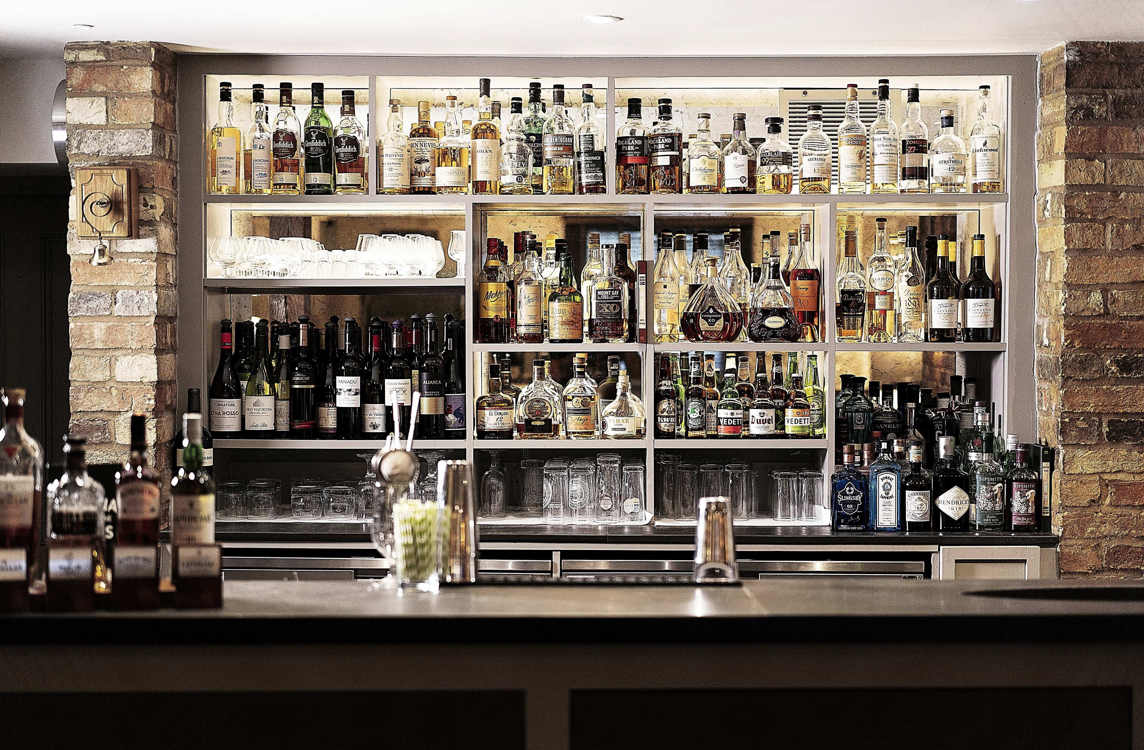 Bar (di hartanah)