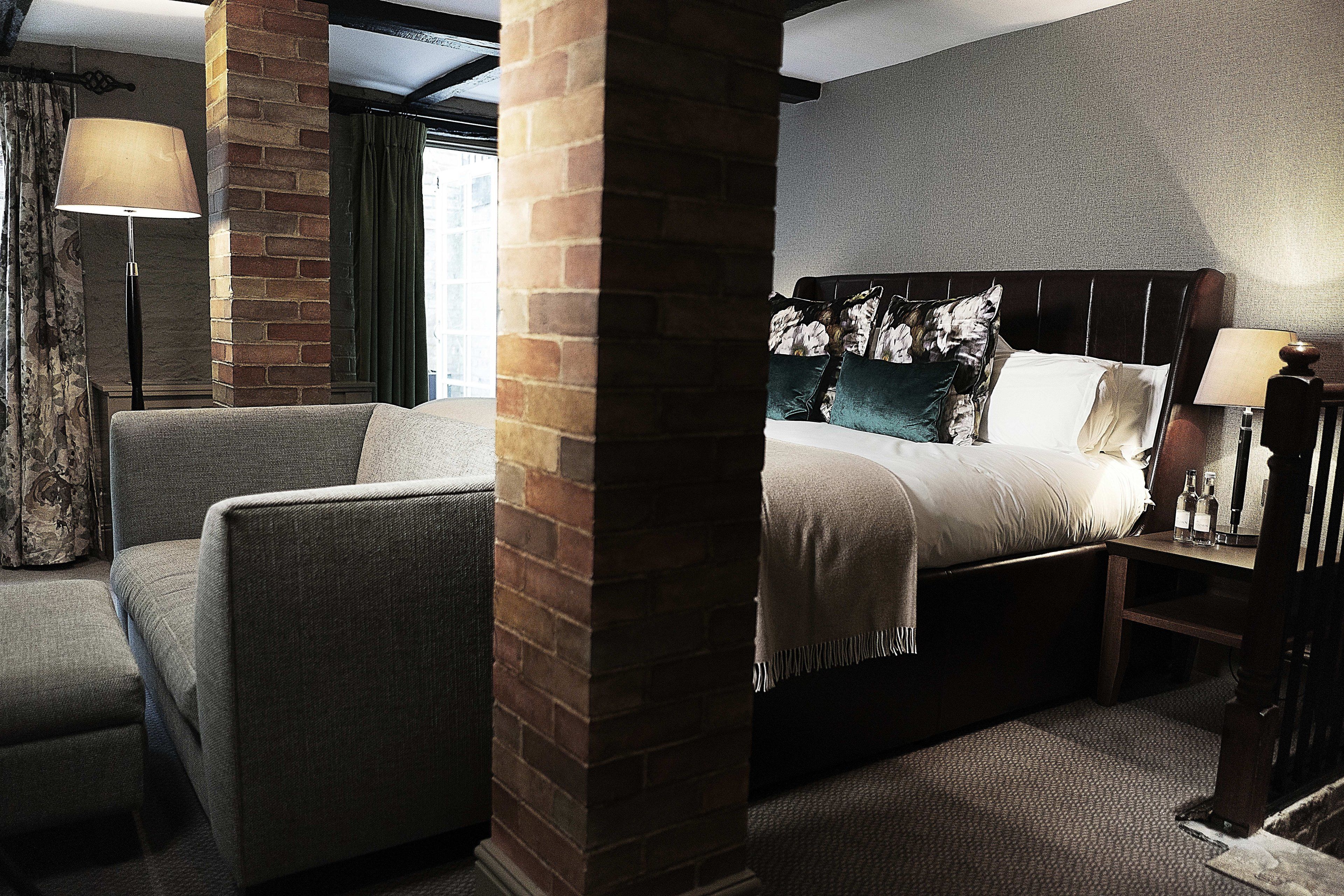 cinema signature suite | desk, blackout curtains, iron/ironing board, free wifi