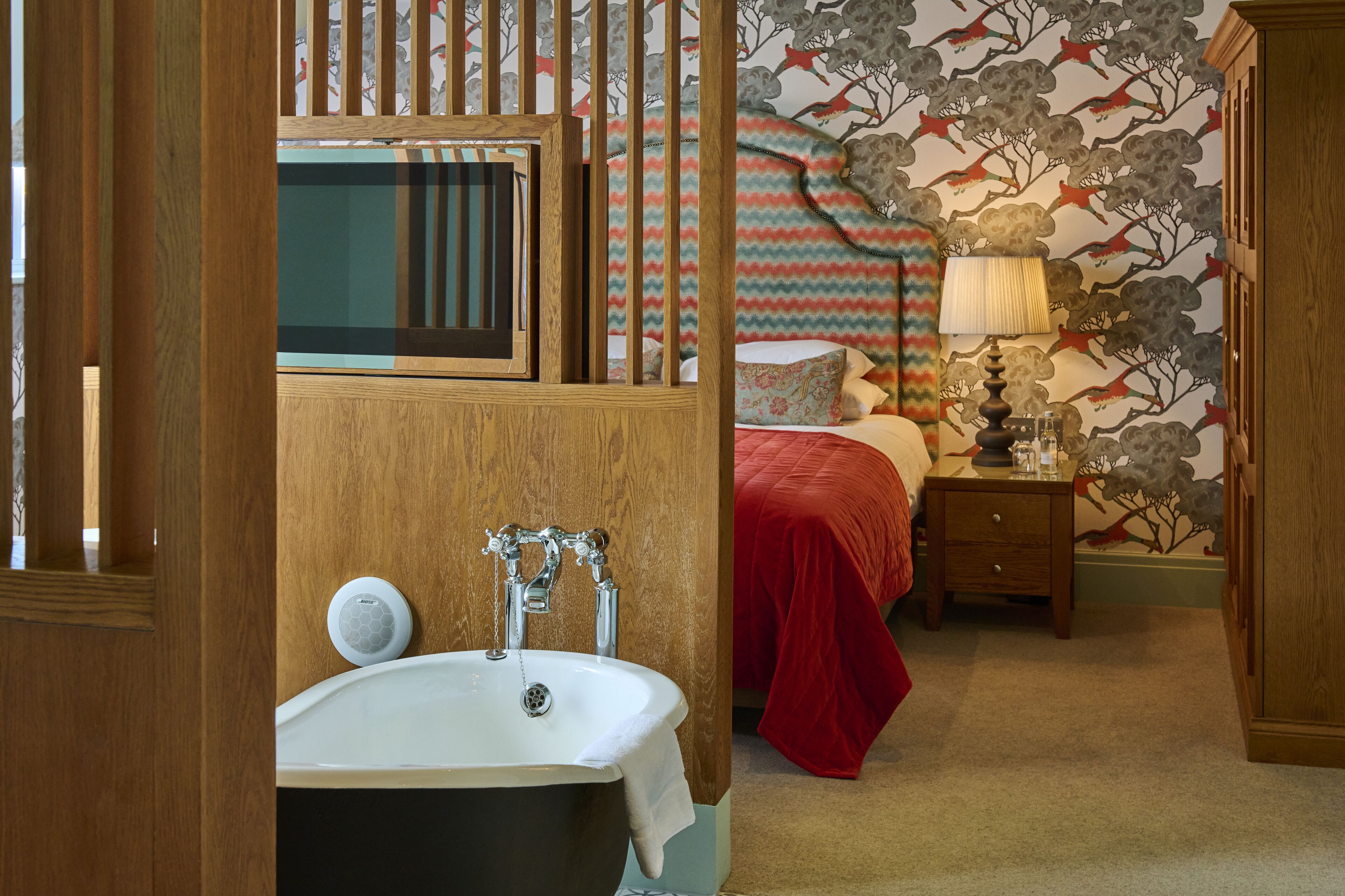 junior suite | premium bedding, desk, iron/ironing board, free cots/infant beds