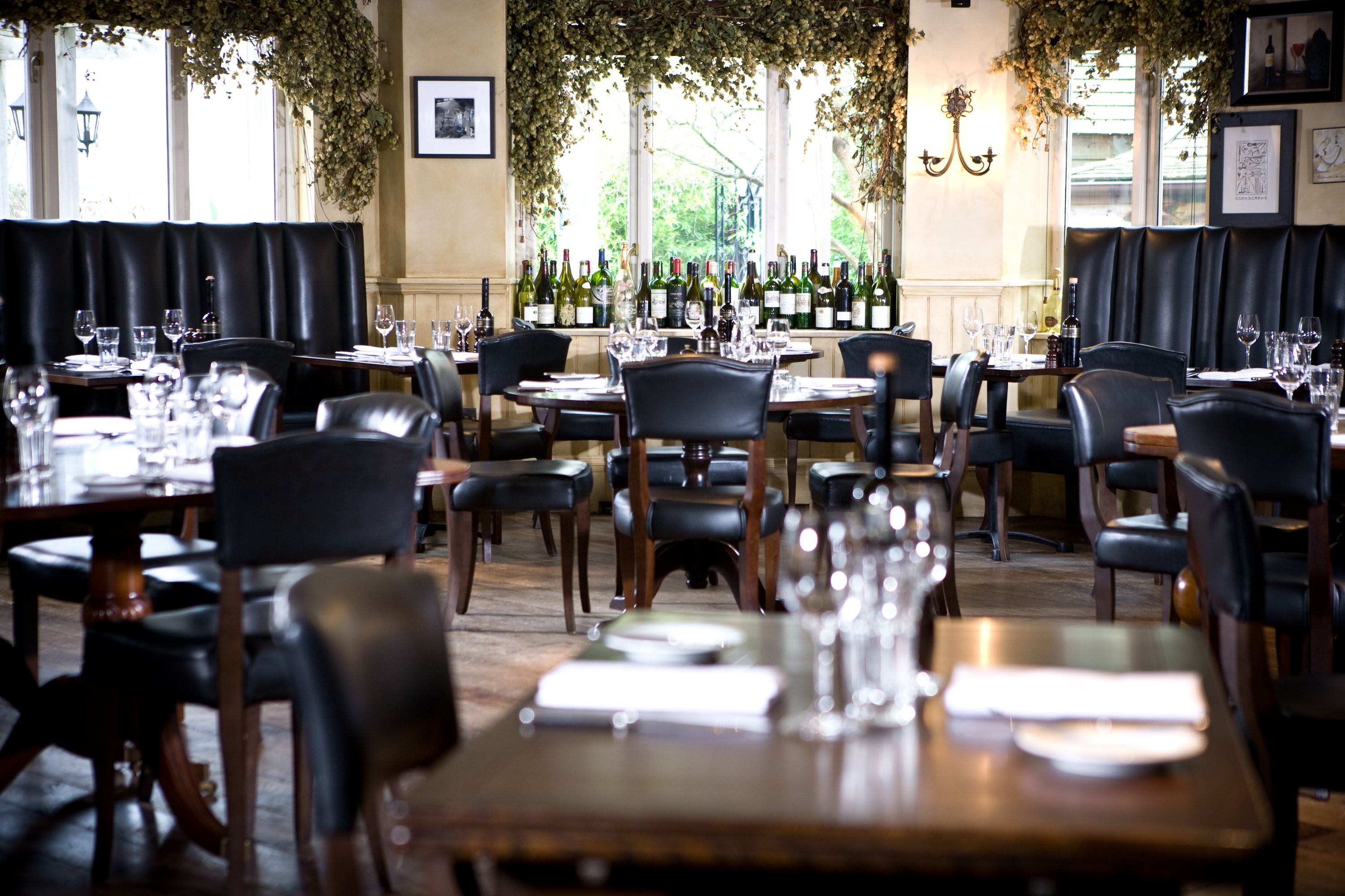 Se sirven desayunos, almuerzos, cenas y cocina británica 