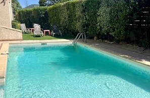 Piscina stagionale all'aperto
