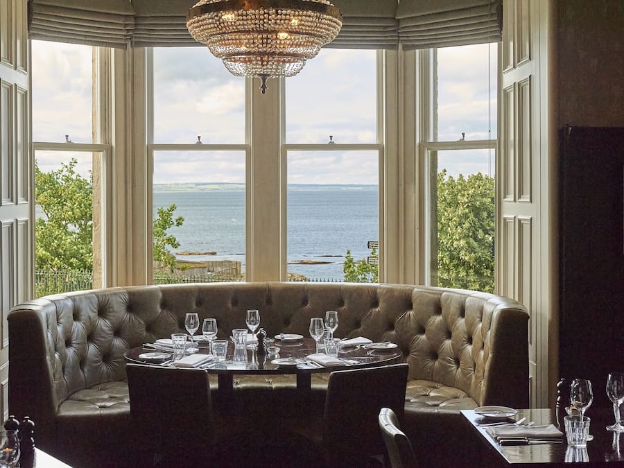 Breakfast, lunch, dinner served; French cuisine