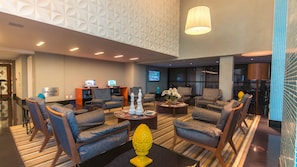 Coin salon dans le hall