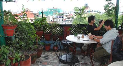 Hotel Travelers Home