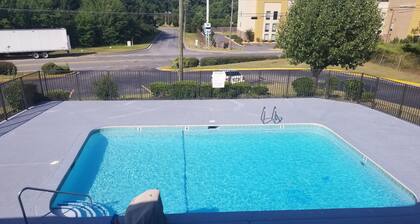 Americas Best Inn Macon