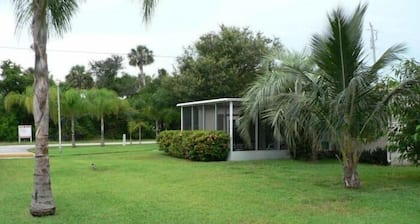Sebastian Inn and Suites