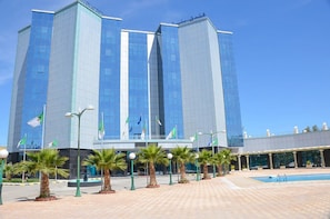 Exterior detail - Hôtel Benitala (Sidi Bel Abbes)