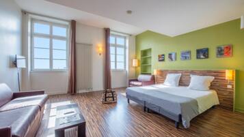 Apartment, 1 Bedroom | 1 bedroom, premium bedding, in-room safe, desk