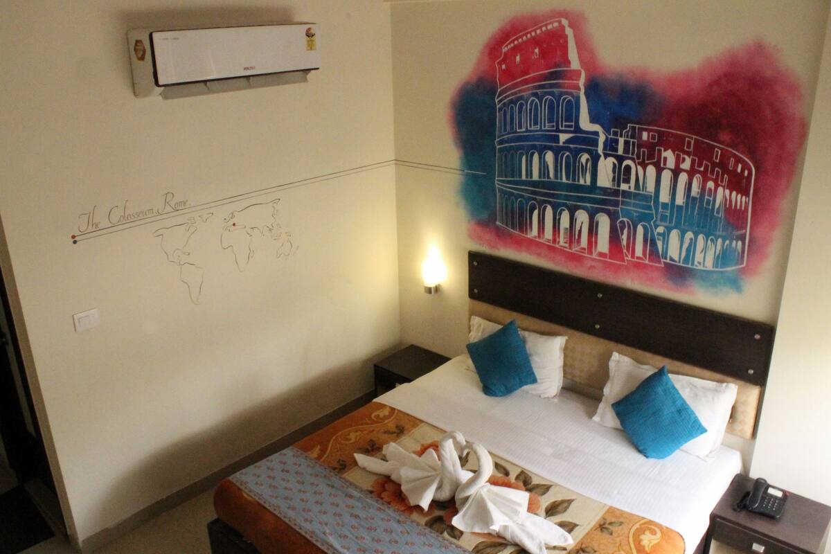 Deluxe Double Room | Peralatan tempat tidur premium, dihias secara berasingan