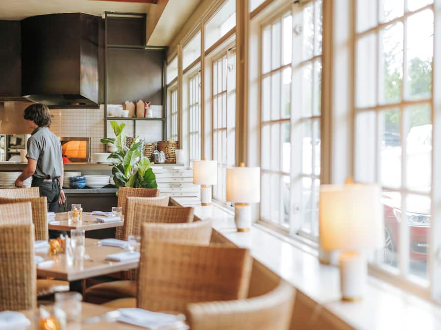 Lunch and dinner served, Californian cuisine