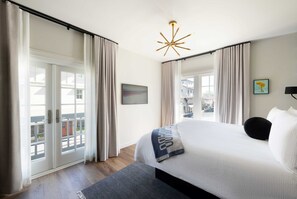 Standard Room, 1 King Bed (Standard King) | In-room safe, iron/ironing board, free WiFi, bed sheets - El Dorado Hotel (Sonoma)