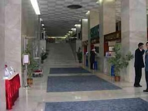 Check-in-/Check-out-Schalter
