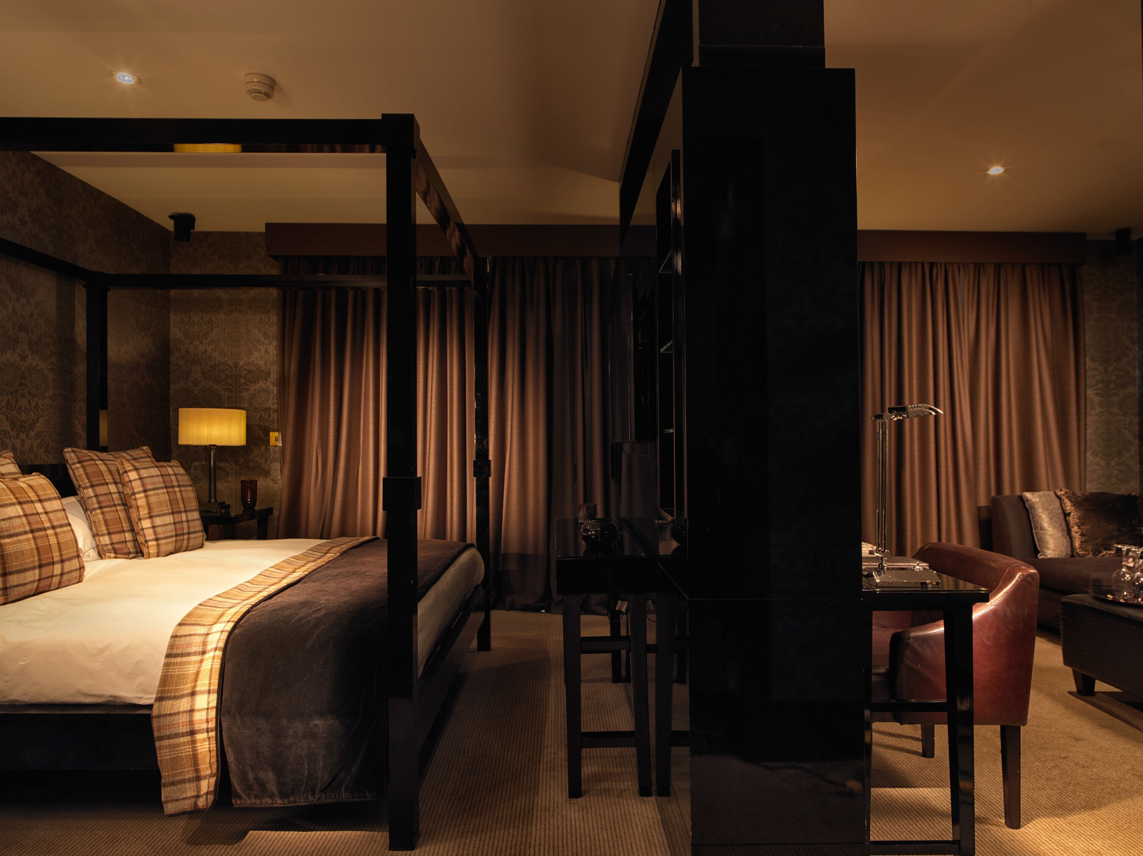 In-room safe, individually decorated, desk, blackout drapes