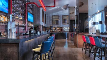 Cocktail bar