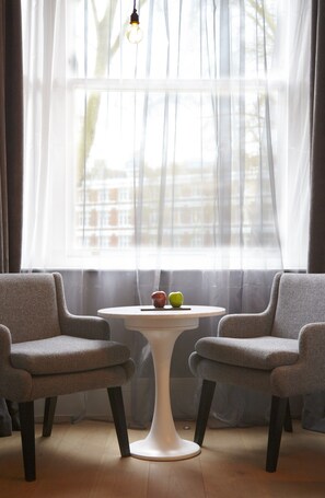 وسيلة راحة في الغرفة