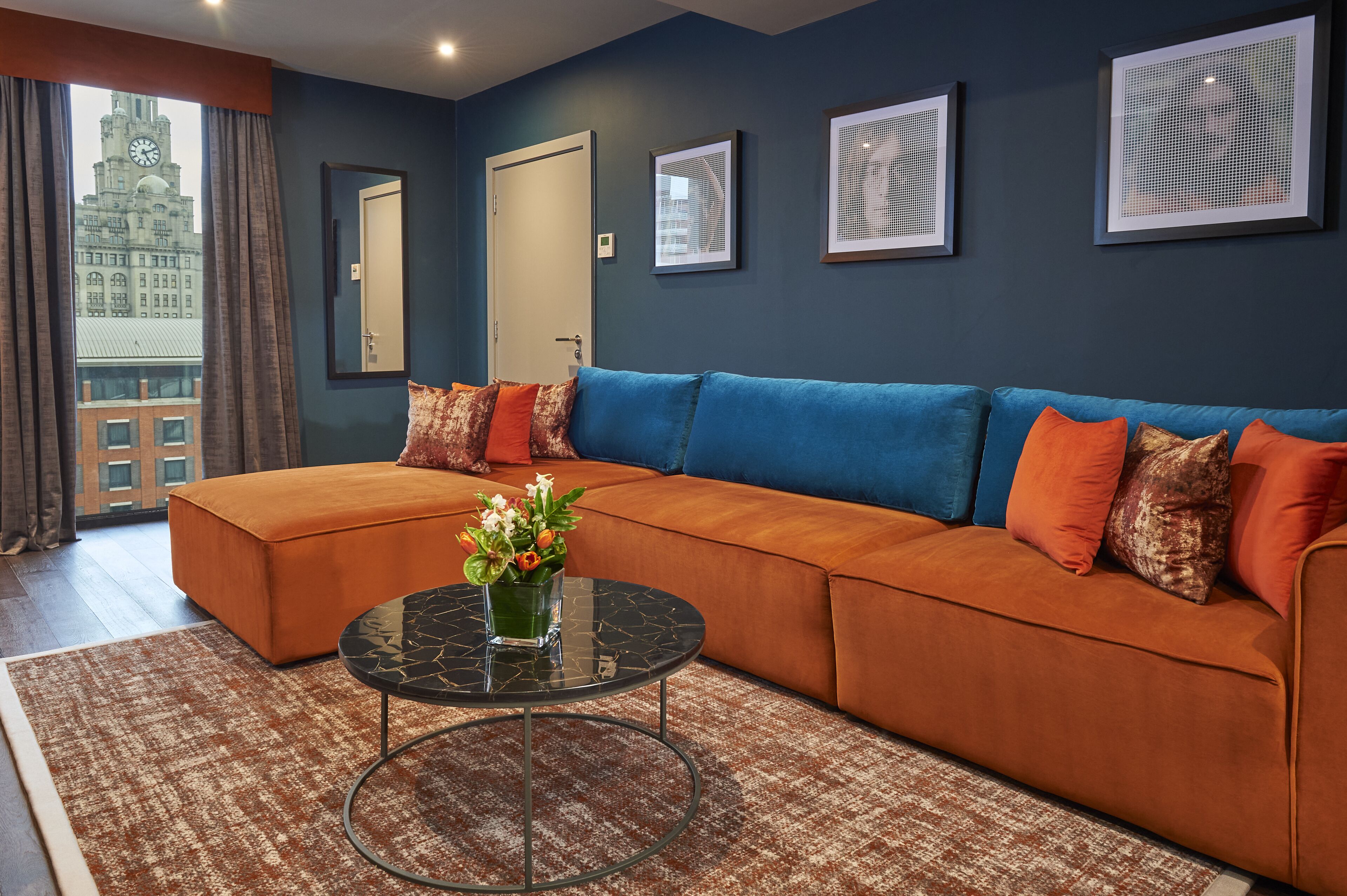 signature suite | 1 bedroom, premium bedding, in-room safe, desk