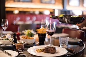Breakfast, lunch, dinner and brunch served - Malmaison Reading (Reading)