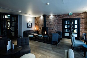 Bar (on property) - Malmaison Reading (Reading)
