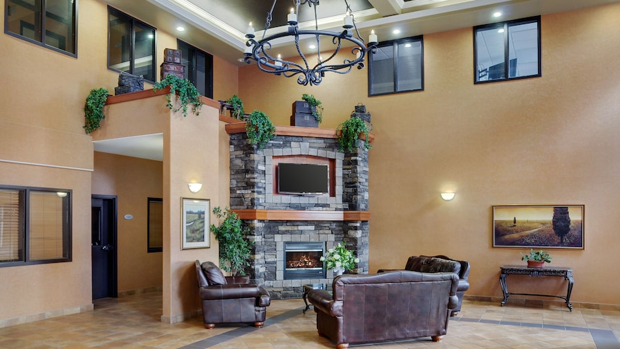 Pomeroy Inn and Suites Chetwynd