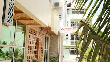 Ngoại thất