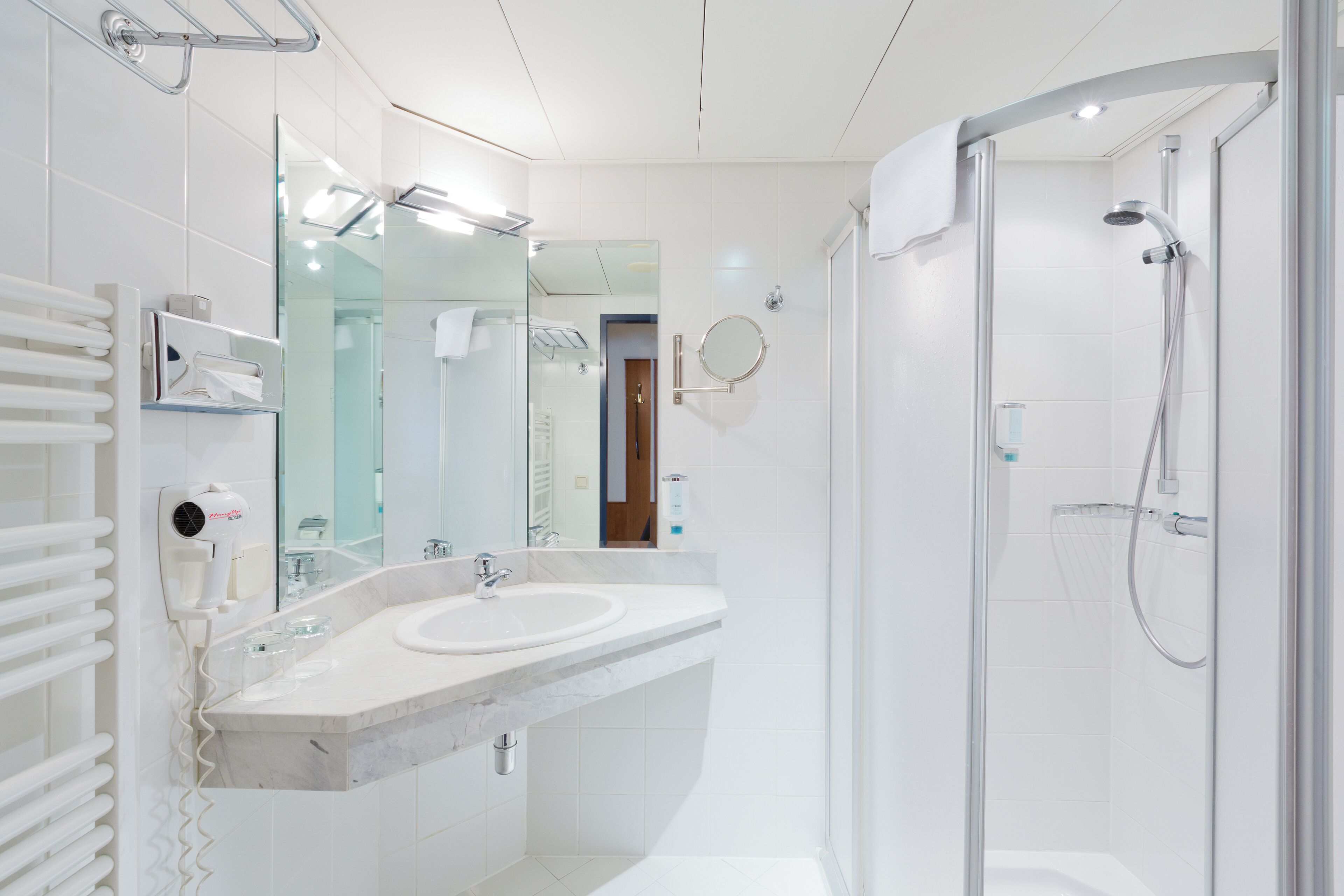 business single room | bathroom | shower, free toiletries, hair dryer, bathrobes