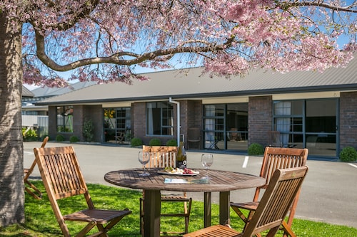 Aston Court Motel Blenheim