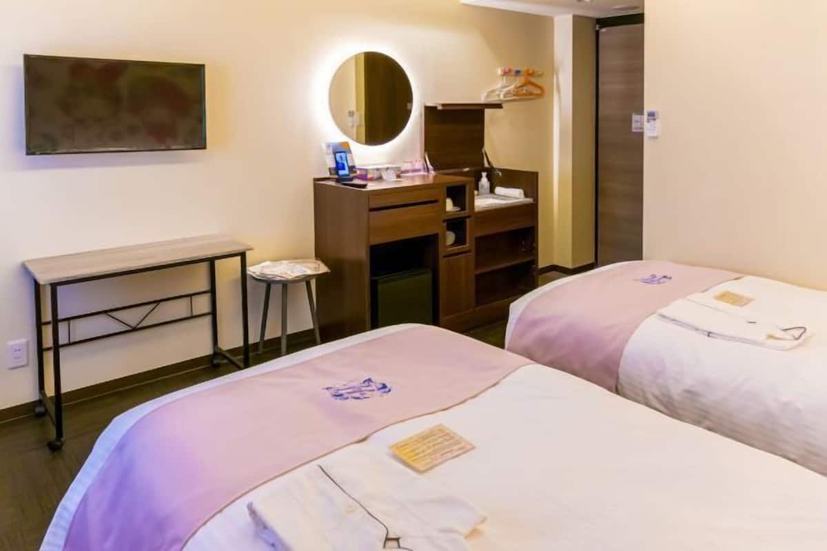 Luxe beddengoed, donsdekens, individueel gedecoreerd, geluiddichte muren