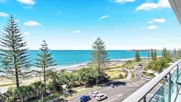 One Bedroom Ocean View Apartment | Terrace/patio