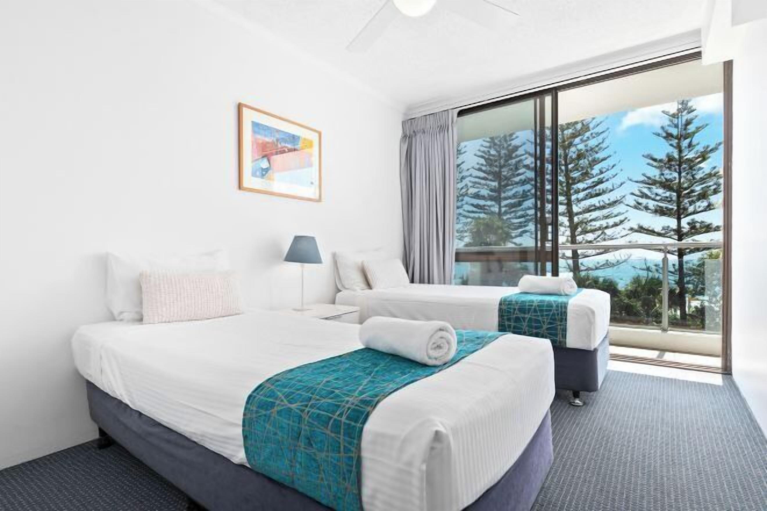 1 bedroom, individually decorated, individually furnished, desk