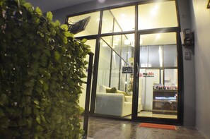 Interior entrance - Grande Elegance Serviced Apartment (Patong)