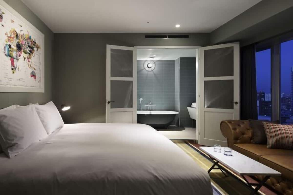 Premium bedding, down comforters, in-room safe, individually furnished