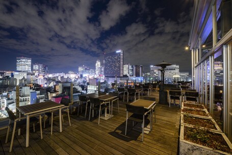 Shinjuku Granbell Hotel - Image 26