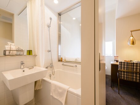 Shinjuku Granbell Hotel - Image 64