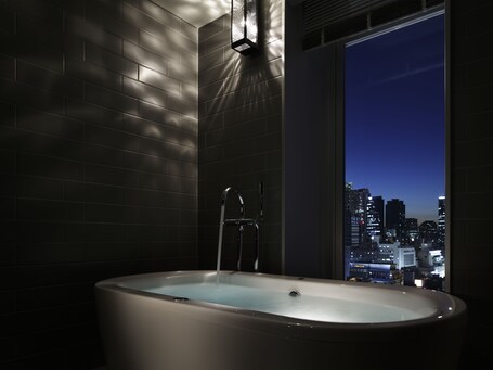 Shinjuku Granbell Hotel - Image 74