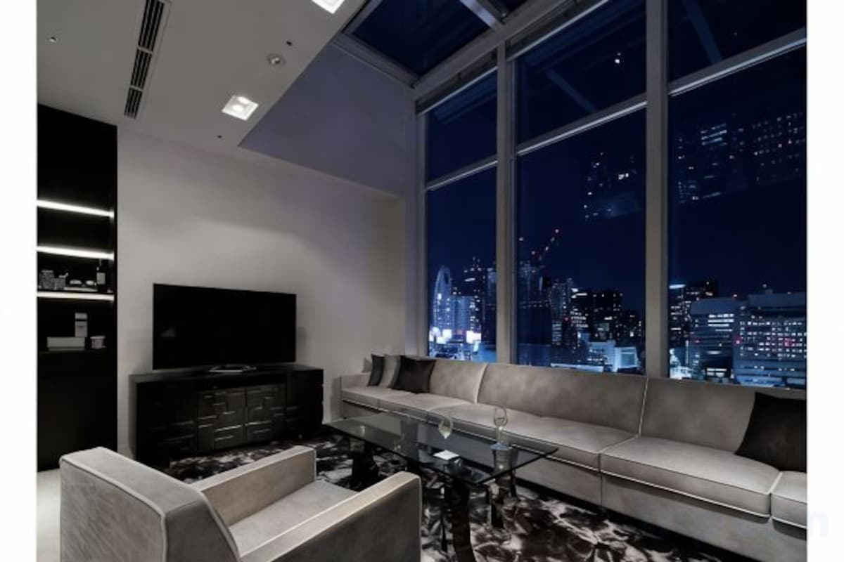 The Penthouse Suite Non Smoking