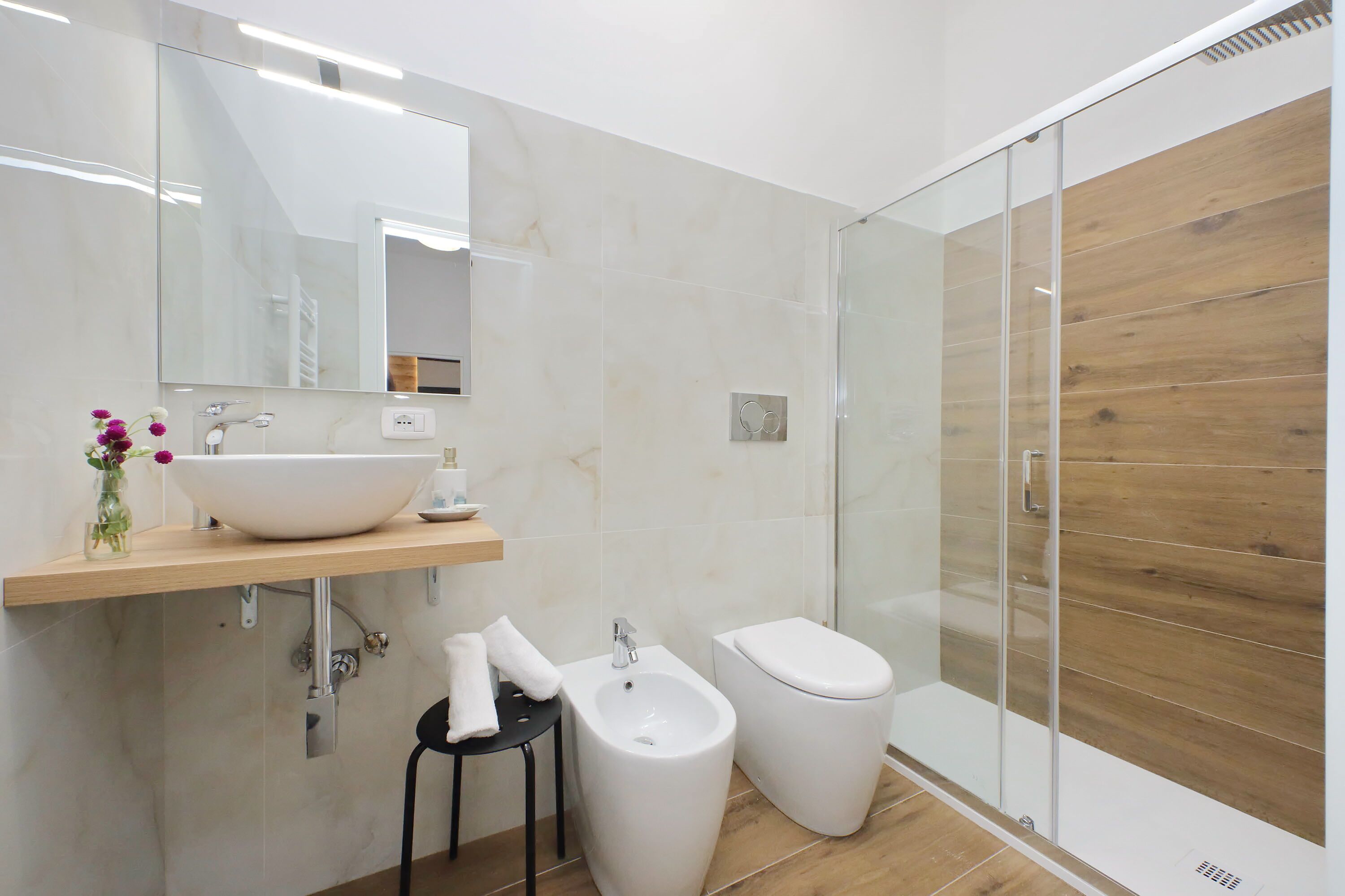 Design Condo | Bathroom