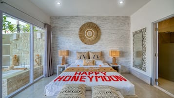 1 bedroom, in-room safe, desk, soundproofing