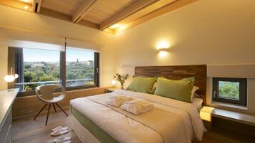 Egyptian cotton sheets, hypo-allergenic bedding, pillowtop beds