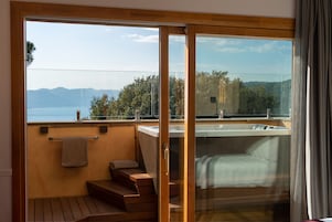 Luxury Room, Sea View (Seducente) | View from room