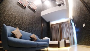 Family Suite | Premium bedding, iron/ironing board (on request), WiFi (free) - Here Hotel (Johor Bahru)